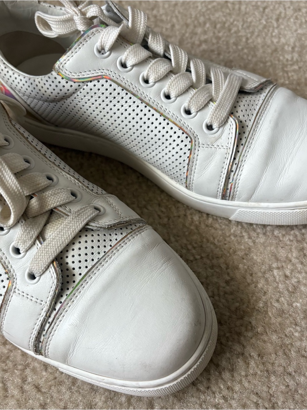 Christian Louboutin Fun Viara Flat Sneakers Bianco Holographic Logo Womens 38.5 - Picture 6 of 15